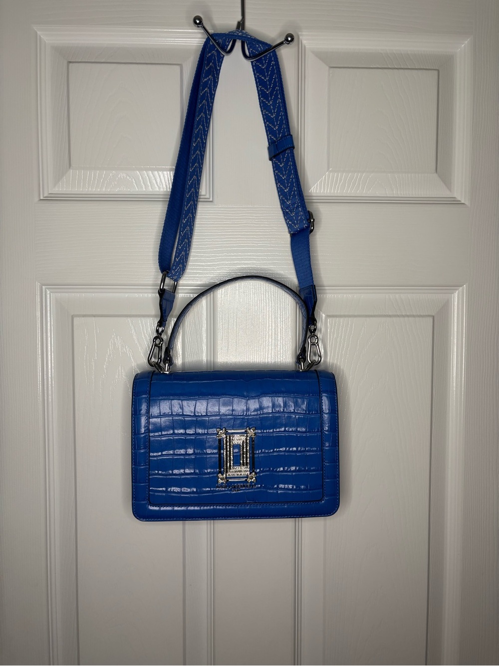 NWT Karl Lagerfeld Cobalt Croc-Texture Crossbody Bag with Detachable Strap